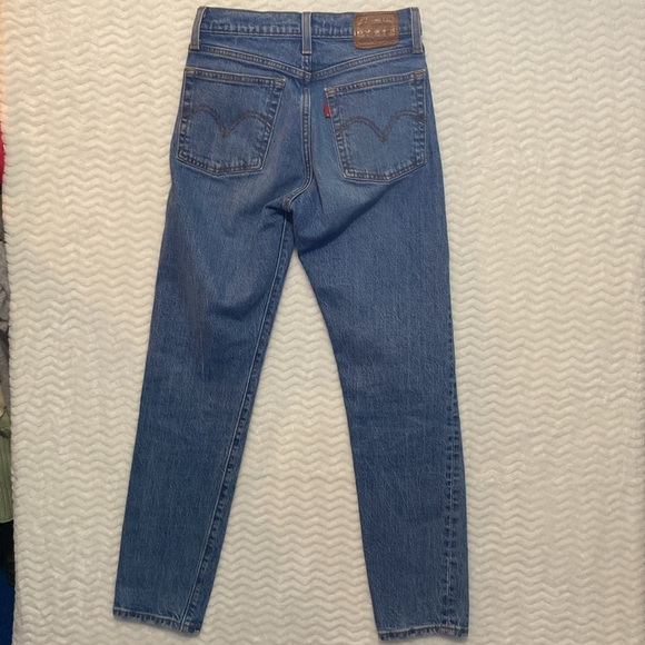 Levi’s Premium Wedgie 501 button fly SZ 24 - Picture 11 of 16